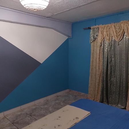 Auberge Bouloulou Boueni Екстериор снимка